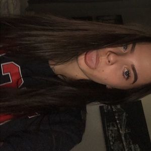 Meet your Posher, Abigail